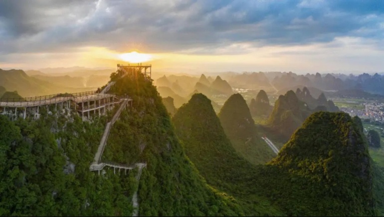 산수갑천하 계림/팔각채 트레킹+관광 5일